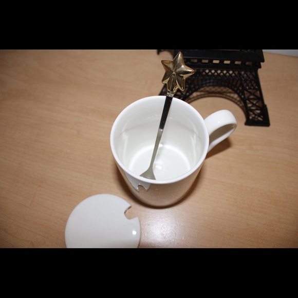 ⬇️ Ceramic Coffee Mug With Spoon and Lids⬇️ - Picture 5 of 6